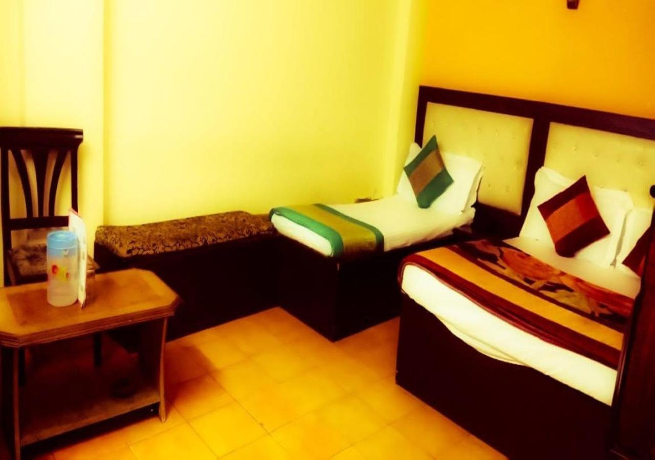 Hotel International Neelam Near New Delhi Railway Station นิวเดลี ภายนอก รูปภาพ
